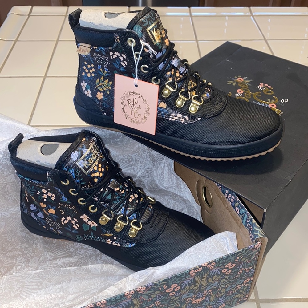 Wildflower Scout Boot Keds x Rifle Paper Co. Size 5 Womens